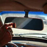 Фото по теме: Как закрепить накладное электронное зеркало поверх штатного