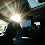 Фото по теме: Как устранить блики на экране навигатора в солнечную погоду