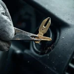 Фото по теме: Безопасное извлечение застрявшего ключа зажигания